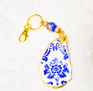 Oyster Decoupaged Keychain “Vintage Blue"